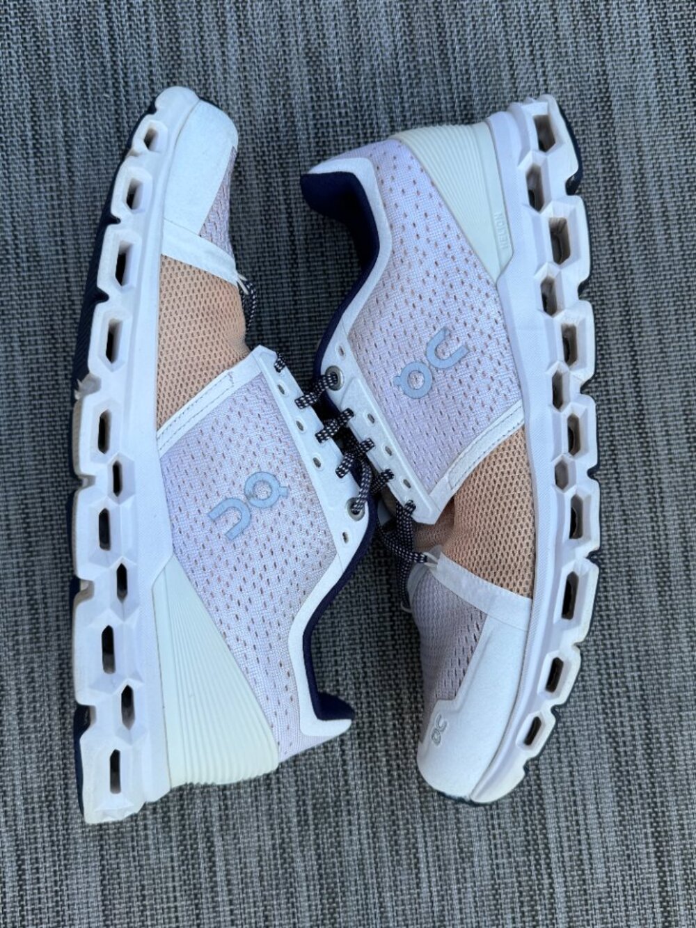 ON Cloud Cloudstratus Running Shoes Womens Sz 8.5 White Almond Model 29.99771 - Picture 8 of 12